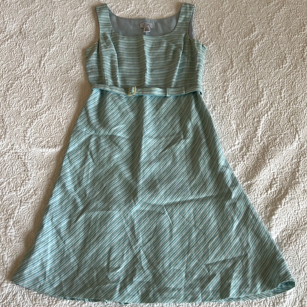 Ann Taylor loft sleevesless dress